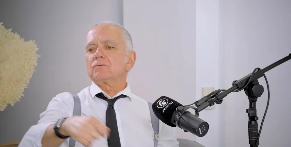 "El alcohol te relaja y a la vez está estresando tu cerebro": un psiquiatra desmonta la copa diaria