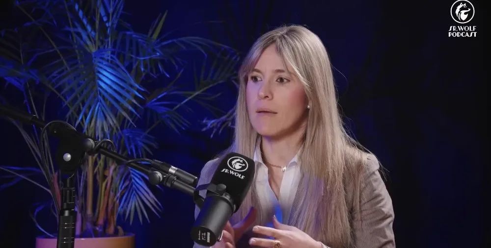 Te despiertas a las 3 de la mañana: una doctora del sueño explica por qué "es muy normal" y qué hacer después